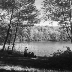 Relaxation and history - Secret lake