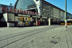 Stille am Alexanderplatz